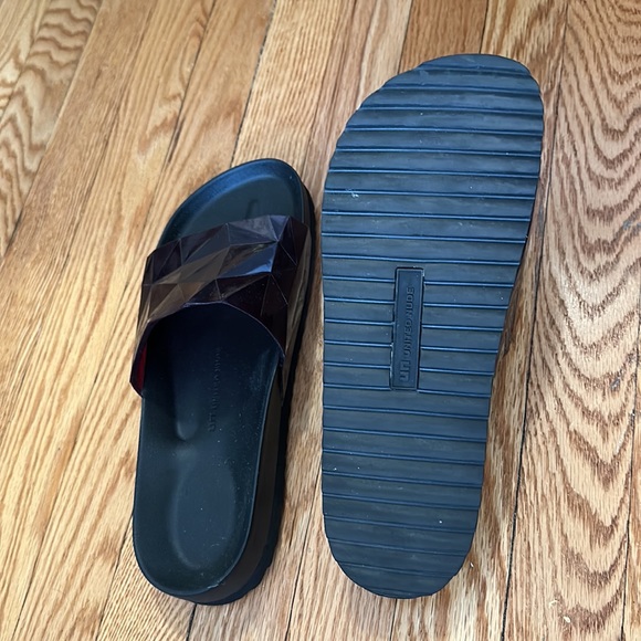 United Nude Slides main image 4